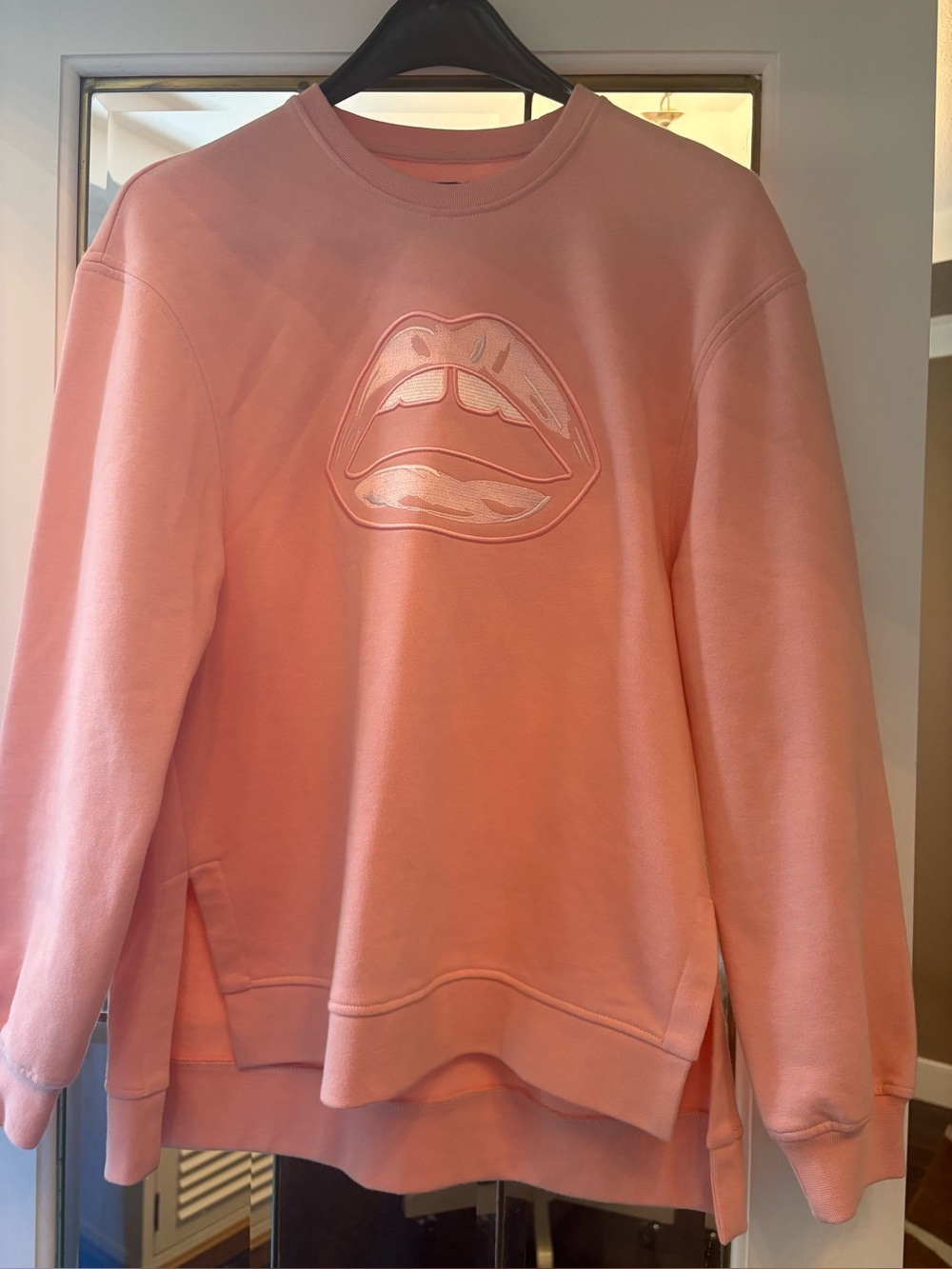 Women's Crewneck Sweatshirt in Blush Pink with Lip Graphic